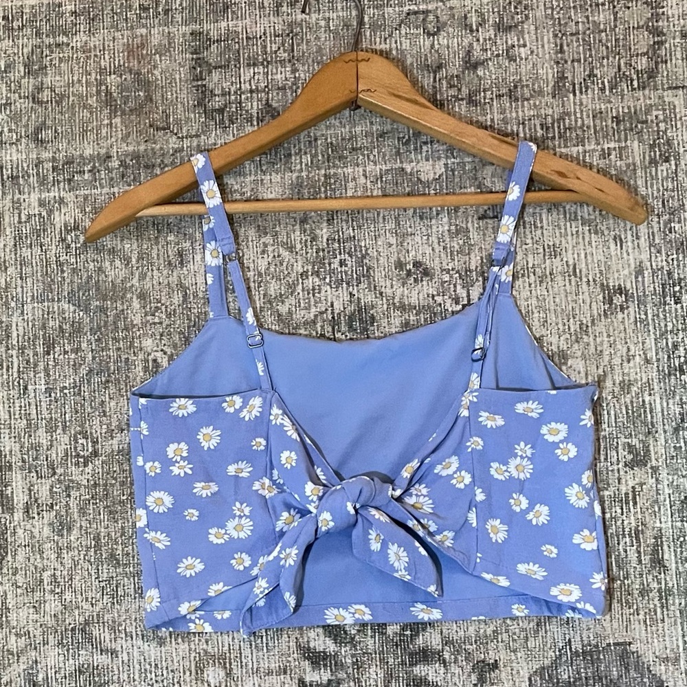 Holister California NWOT Reversible Blue Floral Daisy Tie Cropped Tank Top